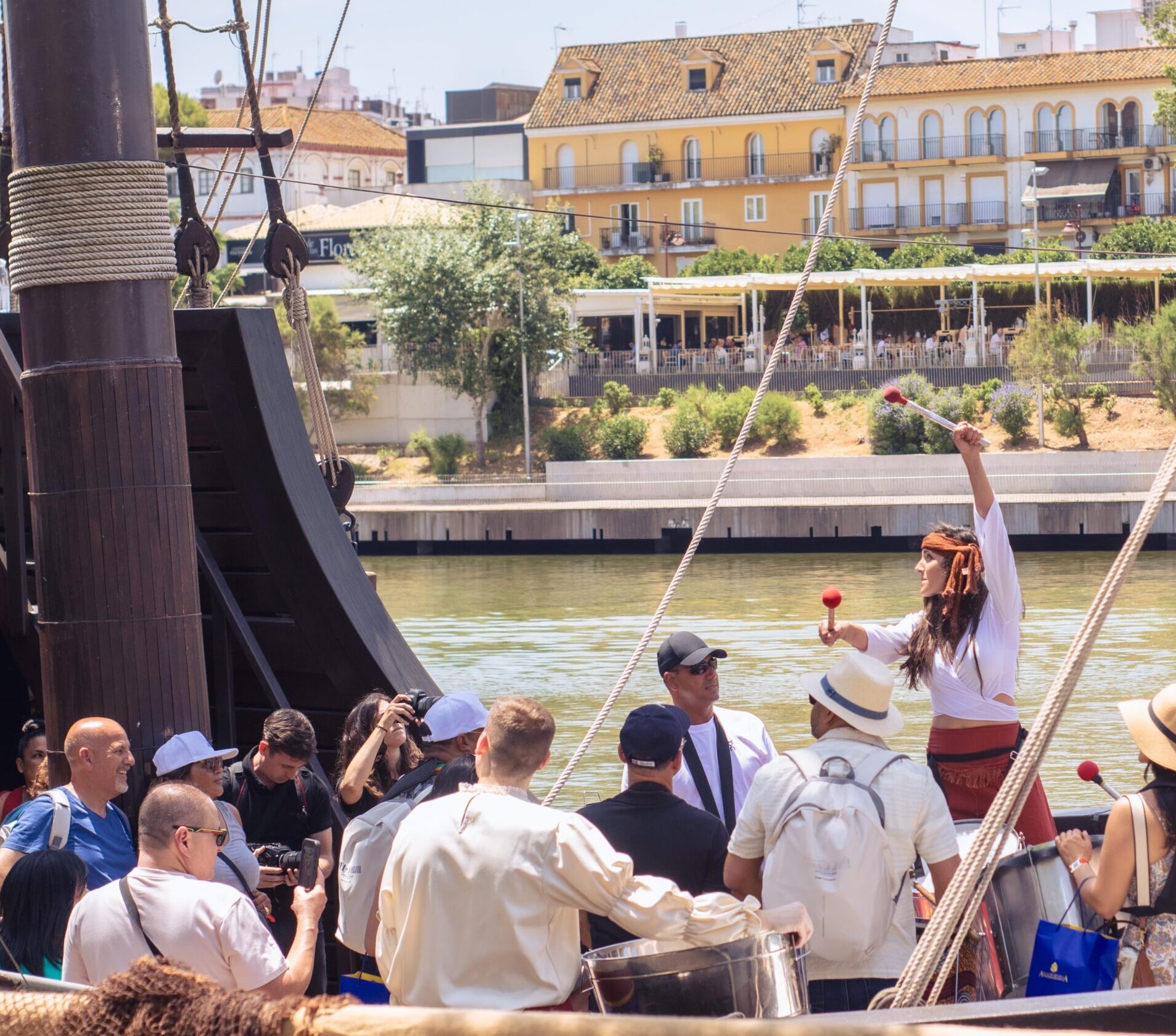 batucada en nao victoria exploraterra