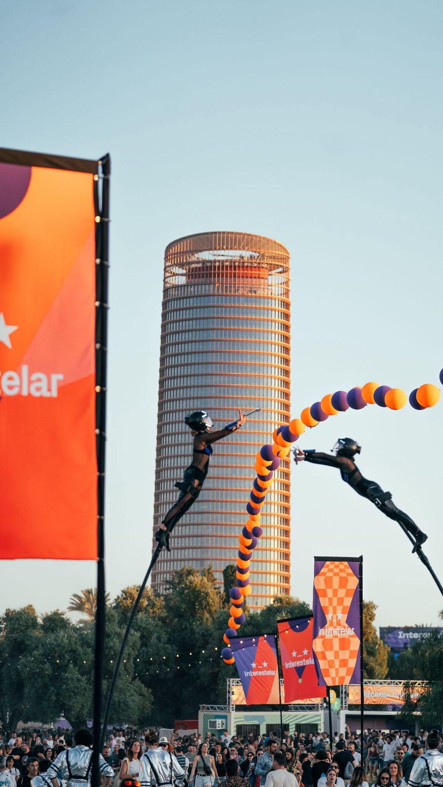 montaje y animación Interestellar Sevilla 2026