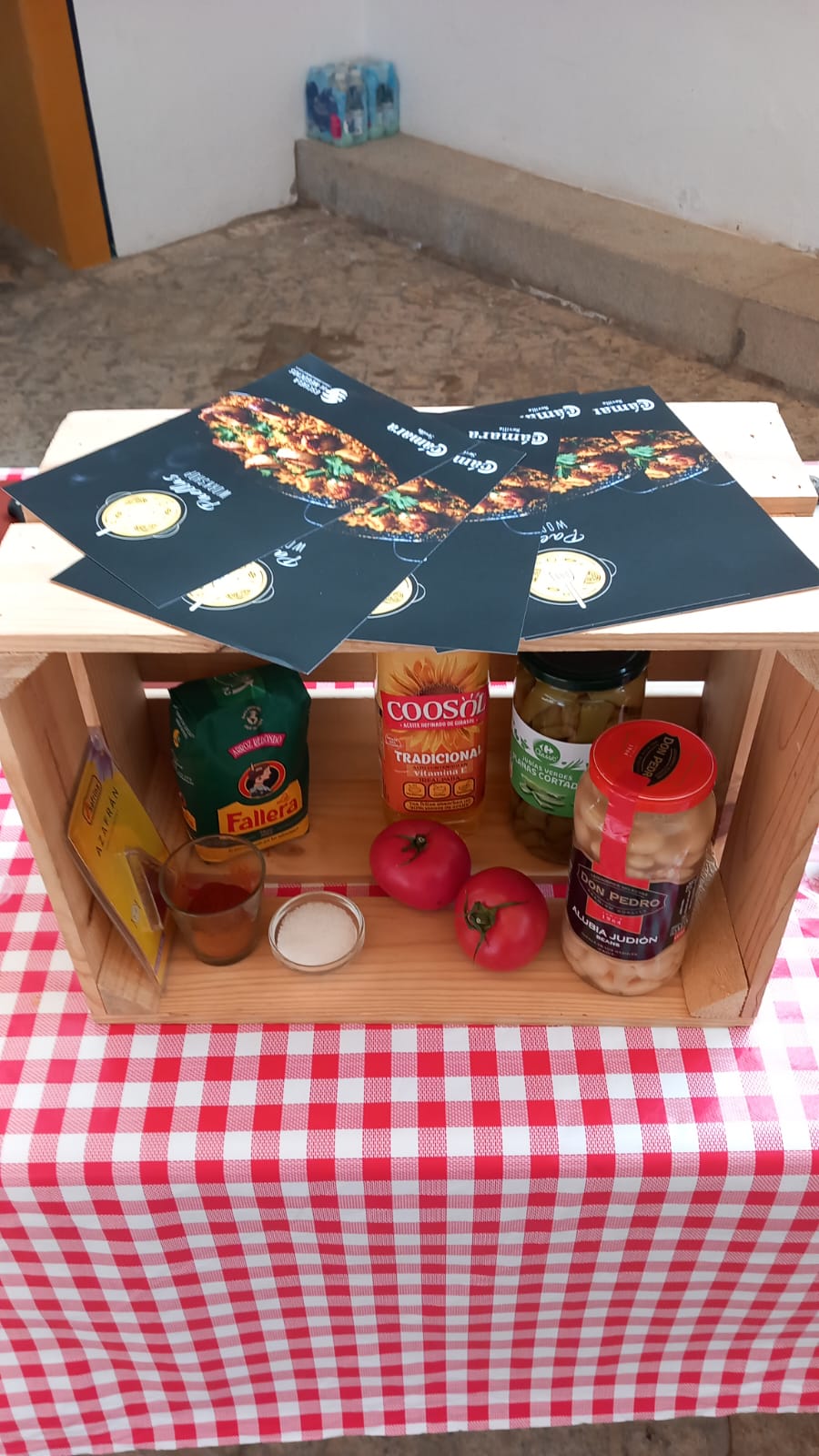 Material gráfico personalizado con la receta para el team building paella valencia